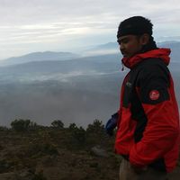 Fajar Lithardo的照片