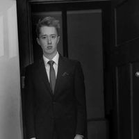 Angus Lamon的照片