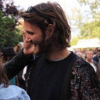 Bastian Balthazar Bux的照片