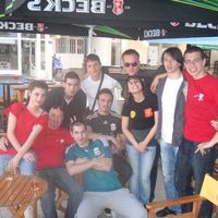 Red  Livebird's Photo