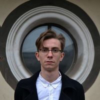 Artyom Sharapov的照片