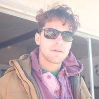 Alex Estrada的照片