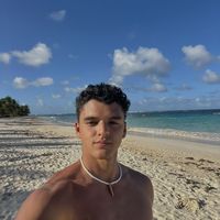 Luciano Vasquez的照片