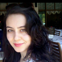 Ece Aydın's Photo