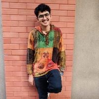 Ayush Shukla的照片