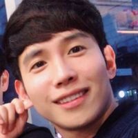 Yoo Sang Woo的照片