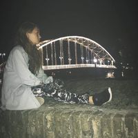 Eszter Gueth的照片