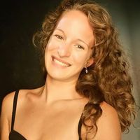 Joyce Péronne's Photo