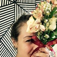 Lais Agostini's Photo