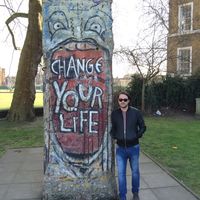 Miles Riley的照片