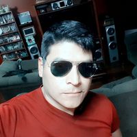 Valentino Oletan的照片