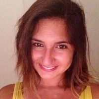 Ivette Sougarret's Photo