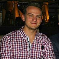 Roni Zouheiry的照片