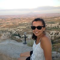 Anissa Mesbahi's Photo