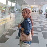 Tiara Karlina's Photo