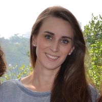 Hélène Harang的照片