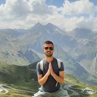 György Czakó的照片