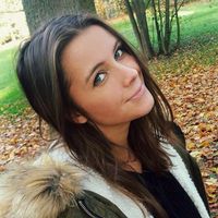 Nicole Chladová的照片