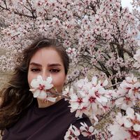 Mozhgan Saadat的照片