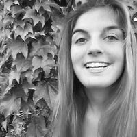 Julia Condemi的照片