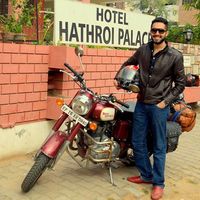 Aniruddha Mahale的照片