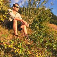 Emanuel Held的照片