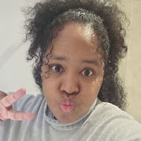 Hanifah TSITOHAINA的照片