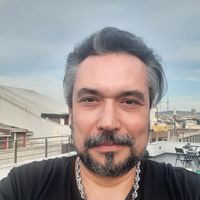 Olcay Kayıhan的照片