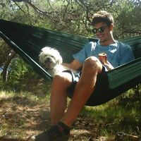 Akakije Akakijevic的照片