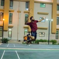 Ujwal Ratra的照片