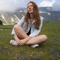 Alexandra Lakie's Photo