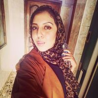 Mounia Kharzouz的照片