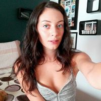 Brenda Garcia的照片