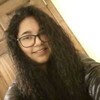 Maudy Zuñiga's Photo