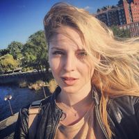 Anastasiya Leznovaya的照片