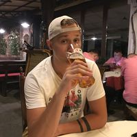 Adrian Figat的照片