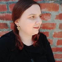 Naomi Wells的照片