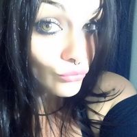 Nika Yin Yang的照片