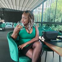 Carol Makasi's Photo