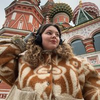 Anastasiia Komarova的照片