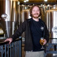 Josiah Blomquist的照片