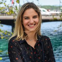 Pauline Barelles的照片