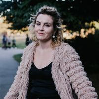 Clare McCallan的照片