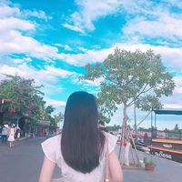 Monika Huong's Photo