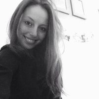 Julie Gautier的照片