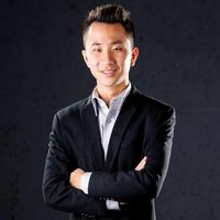 Eric Adiputra's Photo