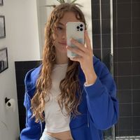 Lara Hebenstreit's Photo