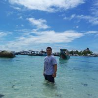 Caesar Akbar的照片