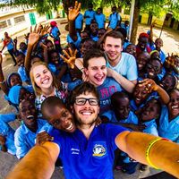 Charles ROMAIN的照片