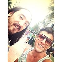 Juan Esteban Tenorio的照片